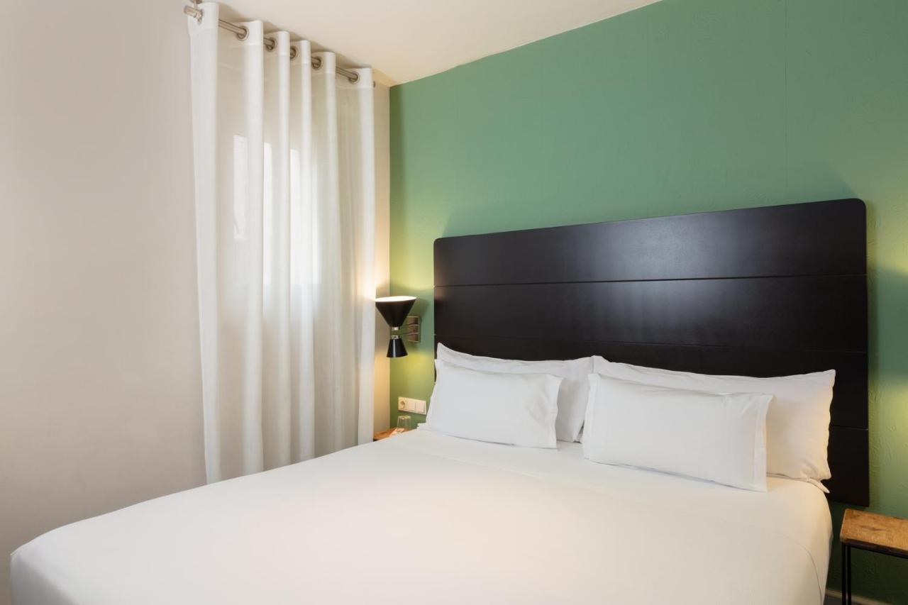 Praktik Garden Hotel Barcelona Bagian luar foto